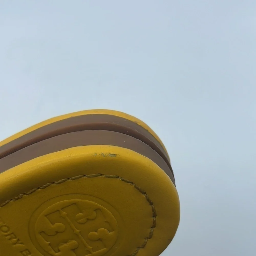 Tory Burch Yellow Leather T strap miller thong sandals 7